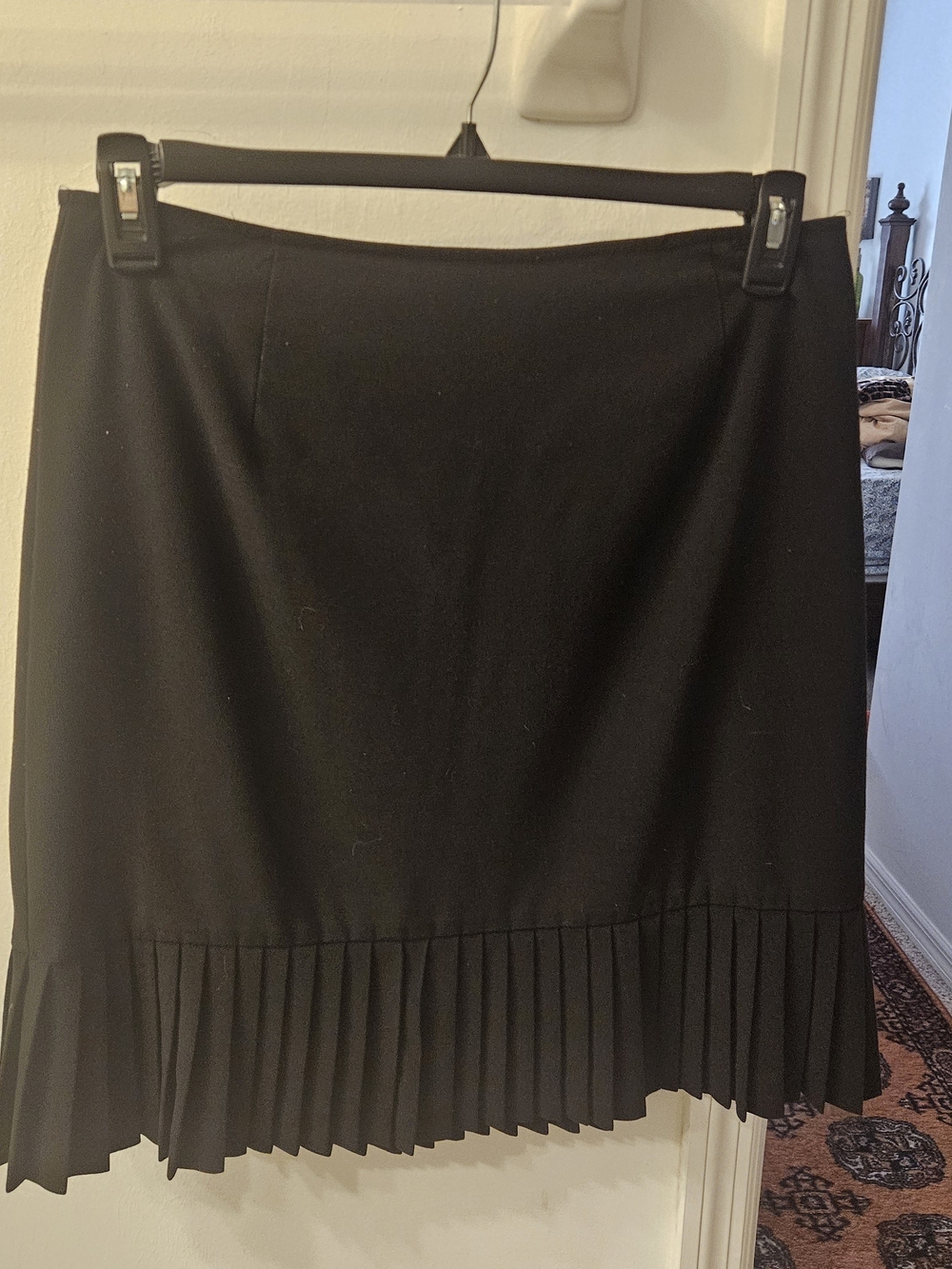 Classic Black Pleated Hem Skirt